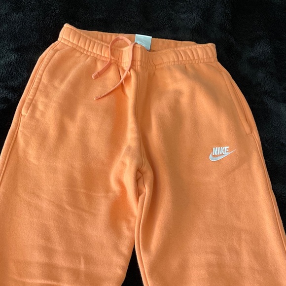 Nike Bright Orange Joggers - Picture 4 of 7